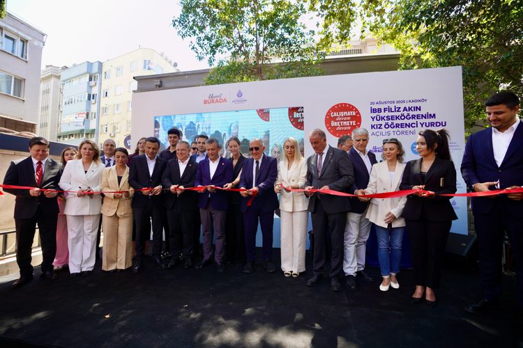 FİLİZ AKIN KIZ ÖĞRENCİ YURDU AÇILDI