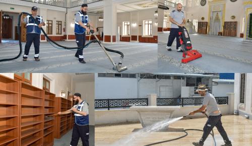 ESENYURT BELEDİYESİ’NDEN CAMİLERE TEMİZLİK DESTEĞİ