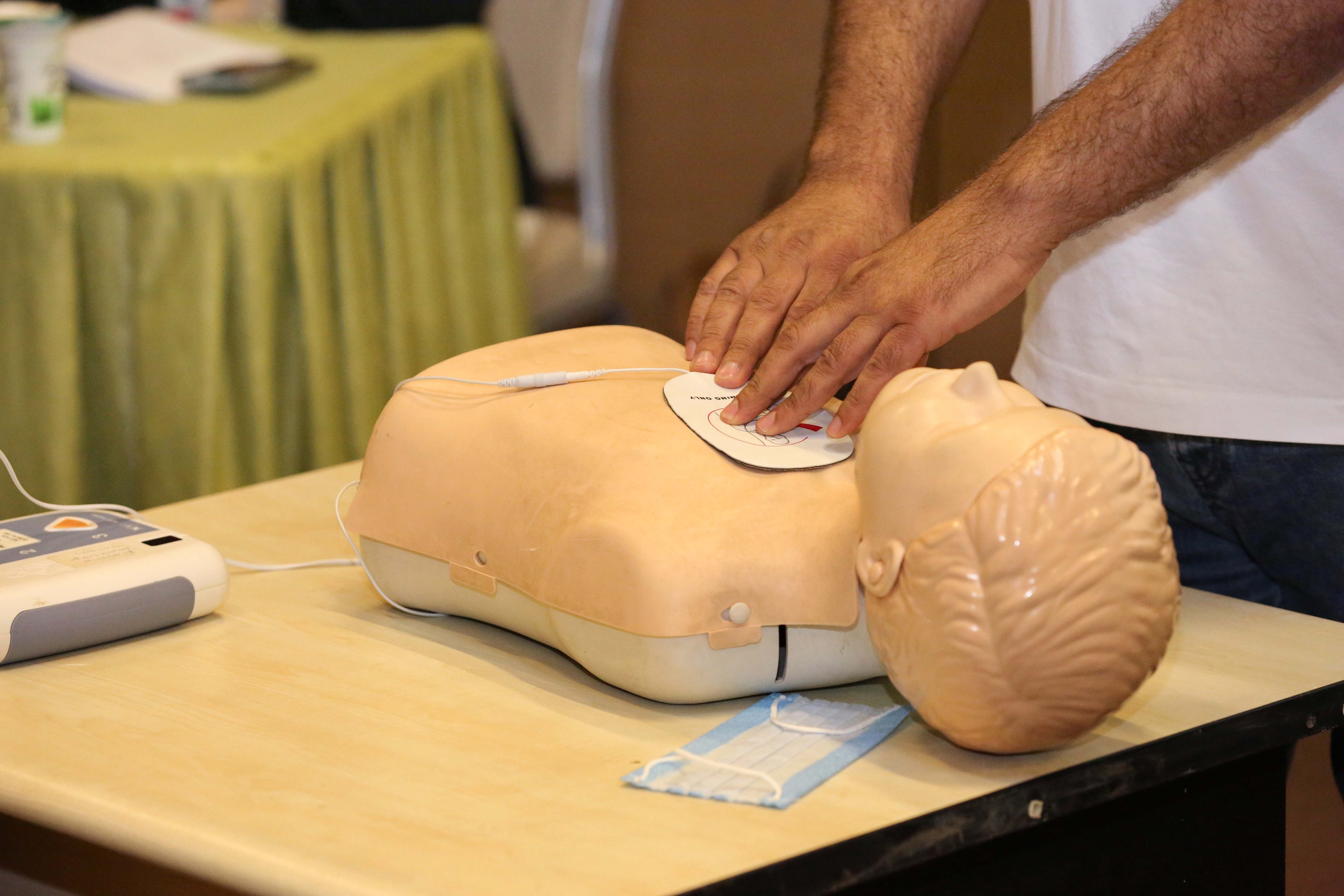 KÜÇÜKÇEKMECE’DE PERSONELE İLK YARDIM EĞİTİMİ