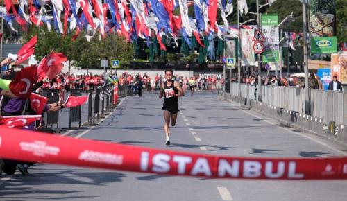 İSTANBUL BU PAZAR KOŞUYOR