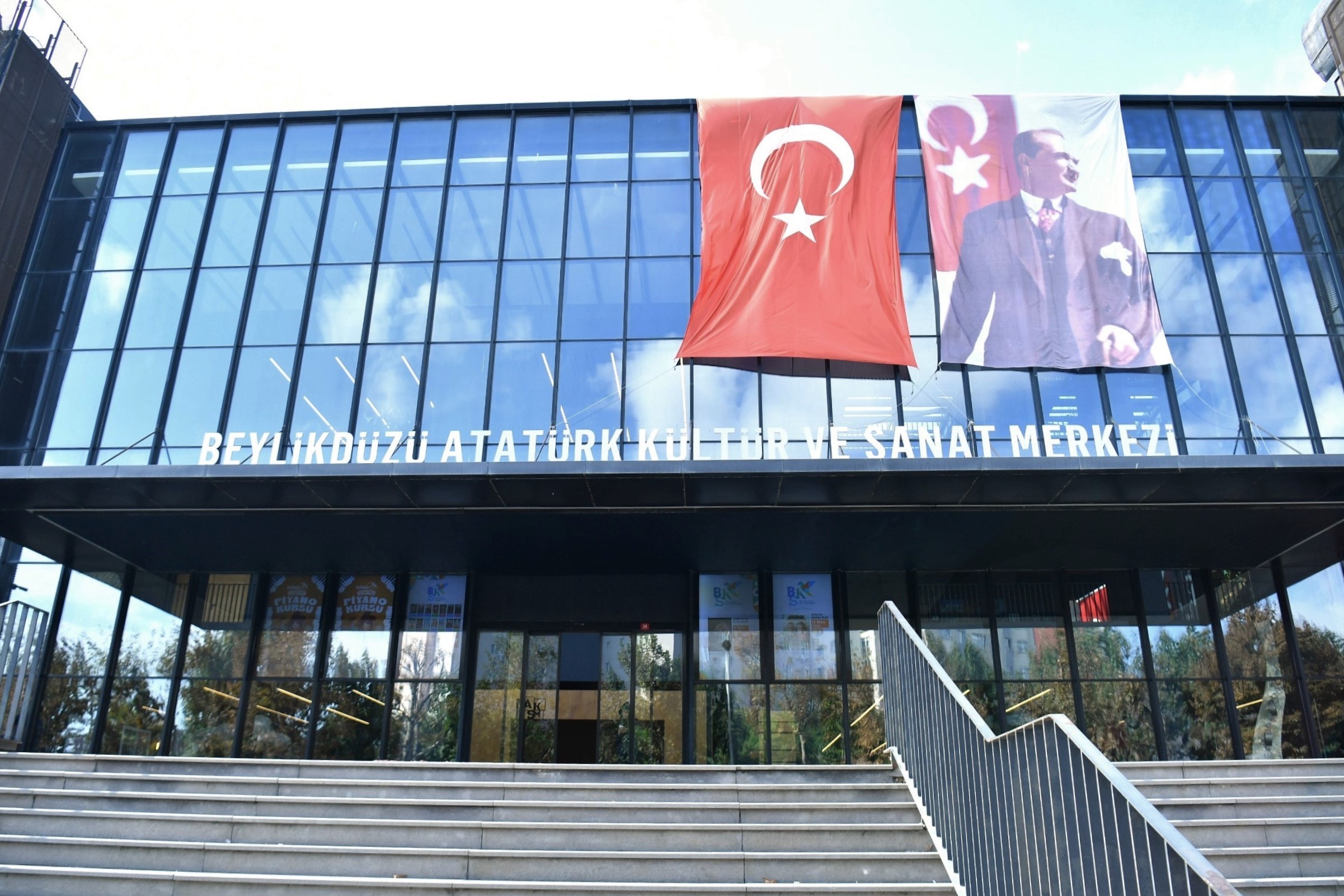 KÜLTÜR VE SANATIN NABZI YENİ SEZONDA DA BEYLİKDÜZÜ’NDE ATACAK