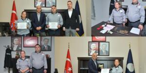 ESENYURT’TA DUYARLI DAVRANIŞ: PARKTA UNUTULAN 1 MİLYON 200 BİN LİRA DEĞERİNDEKİ ZİYNET EŞYASI SAHİBİNE TESLİM EDİLDİ