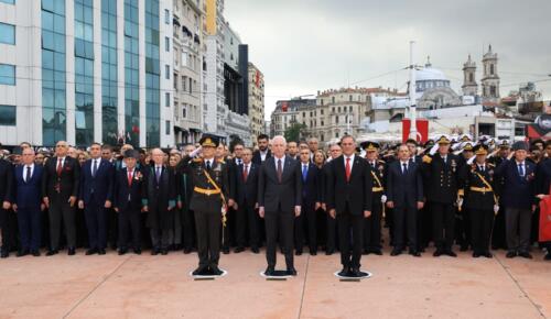 TAKSİM’DE CUMHURİYET’İN 102. YIL KUTLAMASI