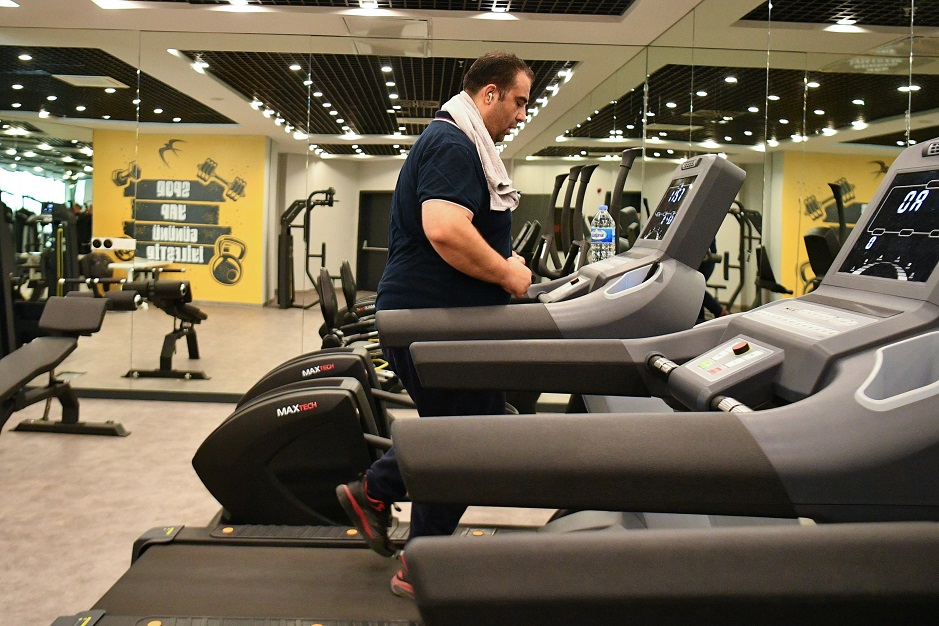 BEYLİKDÜZÜ BELEDİYESİ YETİŞKİN SPOR KURSLARIYLA SAĞLIKLI YAŞAMI DESTEKLİYOR