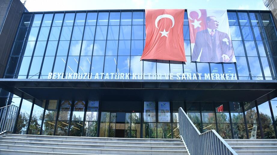 BEYLİKDÜZÜ KASIM AYINDA DA SANATIN MERKEZİ OLACAK