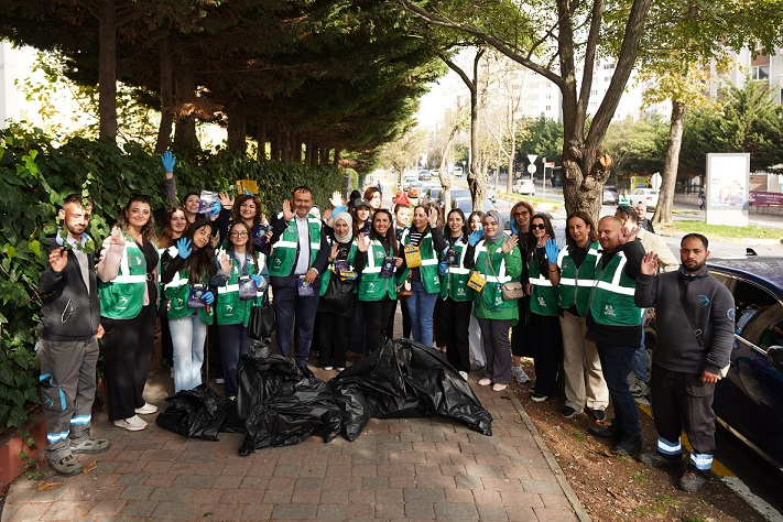 BEYLİKDÜZÜ’NDE ÖĞRENCİLERDEN ÇEVRE BİLİNCİ İÇİN ÖRNEK DAVRANIŞ
