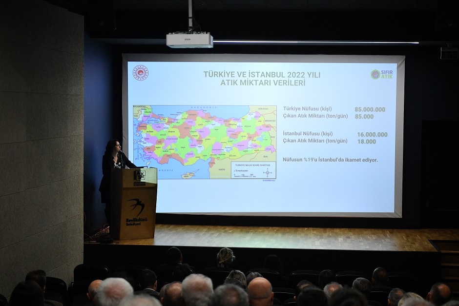 SİTE YÖNETİCİLERİNE “SIFIR ATIK” EĞİTİMİ