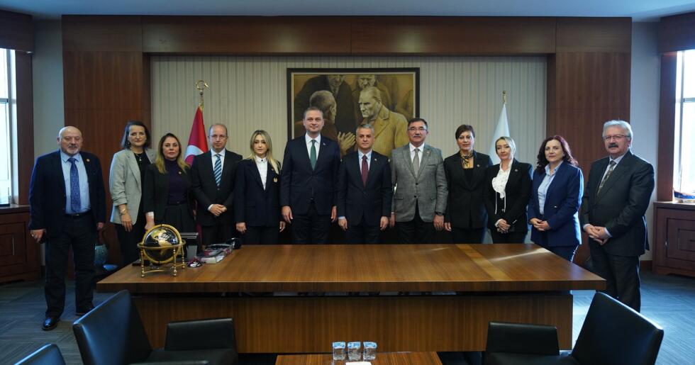 BEYLİKDÜZÜ VE YOMRA KARDEŞ BELEDİYE OLDU