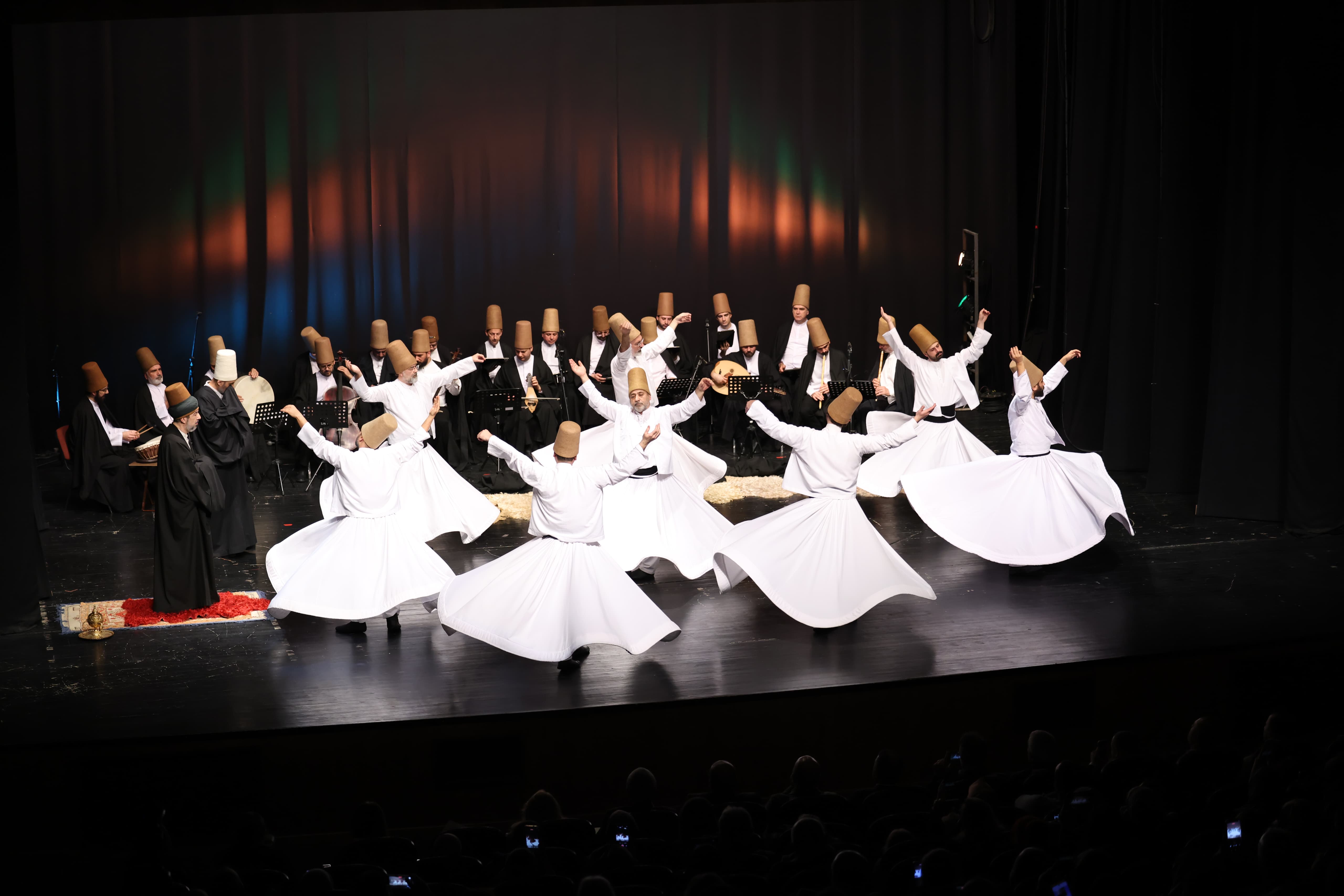 KÜÇÜKÇEKMECE’DE ‘ŞEB-i ARUS’ PROGRAMI DÜZENLENDİ