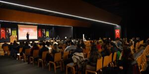 BEYLİKDÜZÜ’NDE “ŞİDDETLE MÜCADELEDE YEREL YÖNETİMLERİN ROLÜ” ELE ALINDI