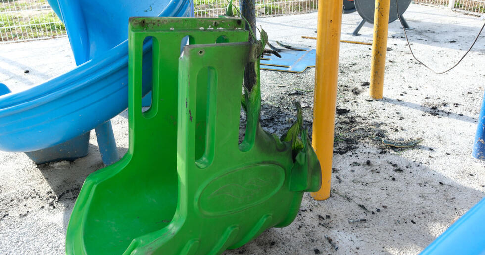 BÜYÜKÇEKMECE’DE ÇOCUK PARKINA ÇİRKİN SALDIRI GERÇEKLEŞTİ