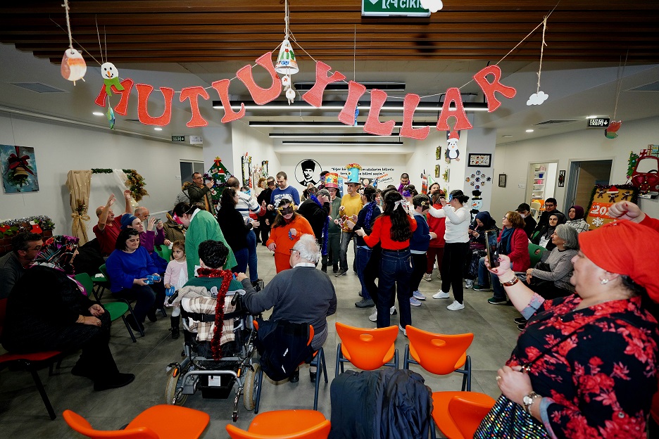 ENGELSİZ YAŞAM MERKEZİ’NDE YENİ YIL HEYECANI