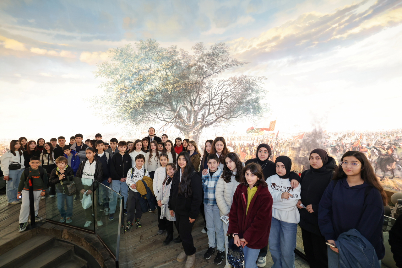 ÜCRETSİZ SÖMESTİR ETKİNLİKLERİNE BİNLERCE ÖĞRENCİ KATILDI