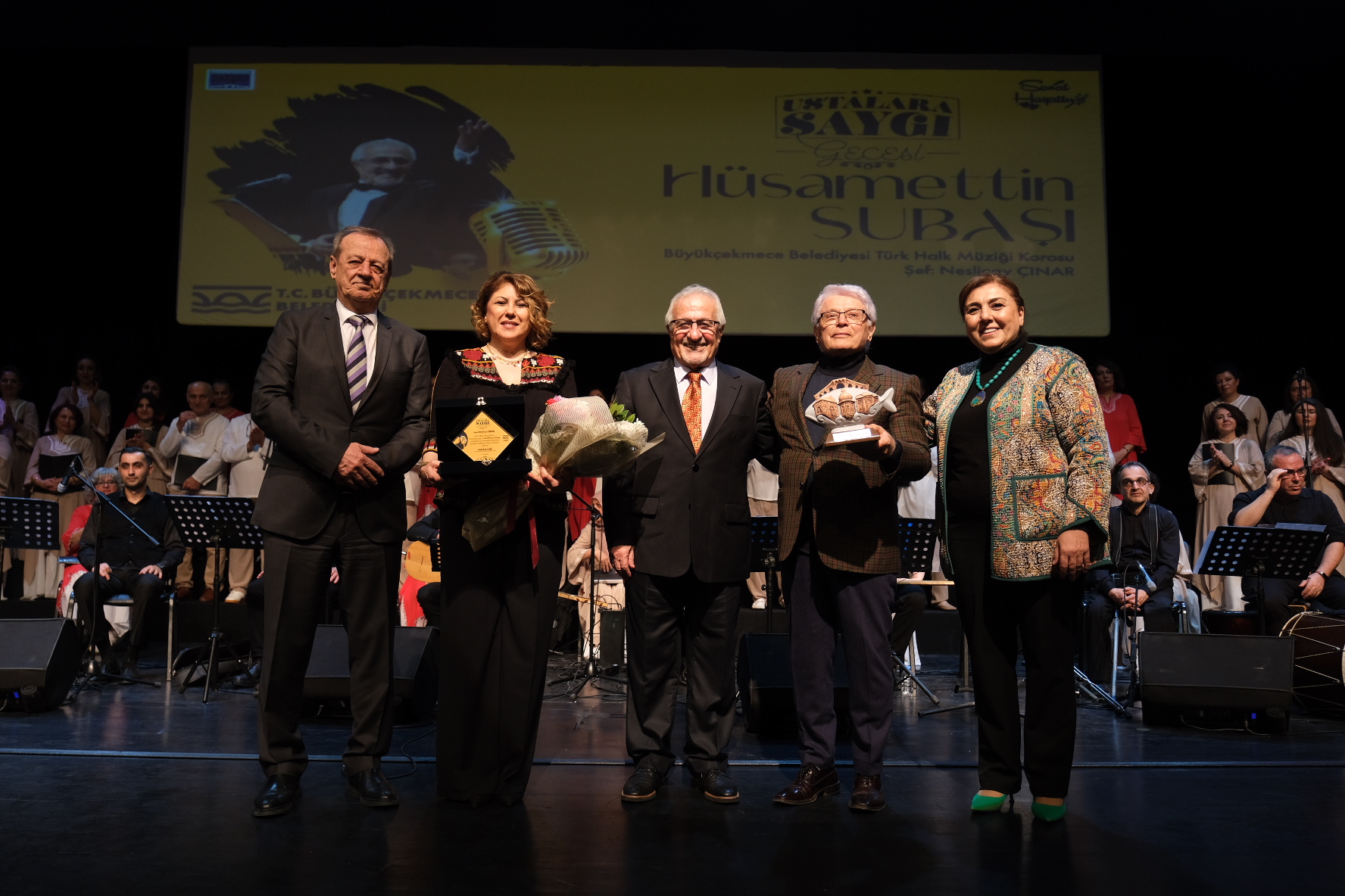 USTALARA SAYGI GECESİ’NE USTA SANATÇI HÜSAMETTİN SUBAŞI DAMGA VURDU