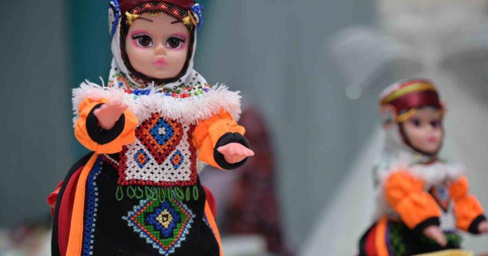 CUMHURİYET MEYDANI’NDA ÜRETEN KADINLARIN GÜCÜ