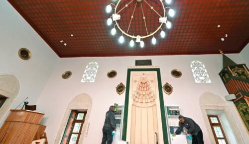 RAMAZAN AYI ÖNCESİ CAMİLERDE TEMİZLİK ÇALIŞMALARI SÜRDÜRÜLÜYOR