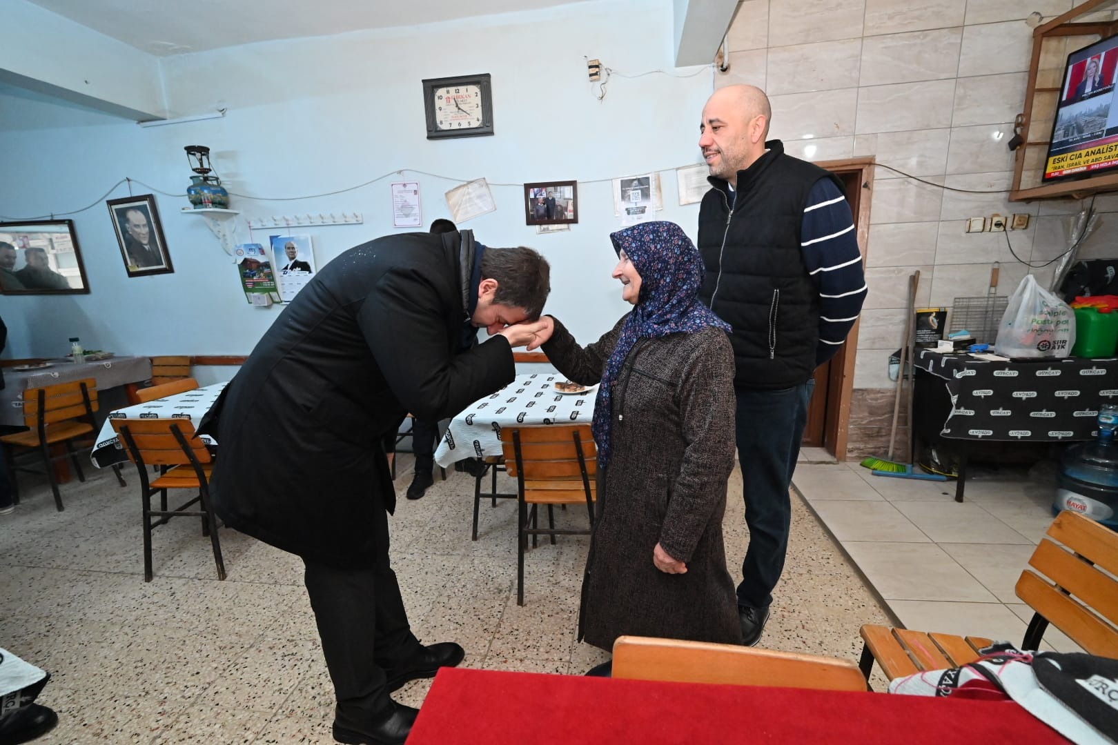 ÇATALCA’DA BAYRAMIN RUHU MAHALLERDE YAŞATILIYOR