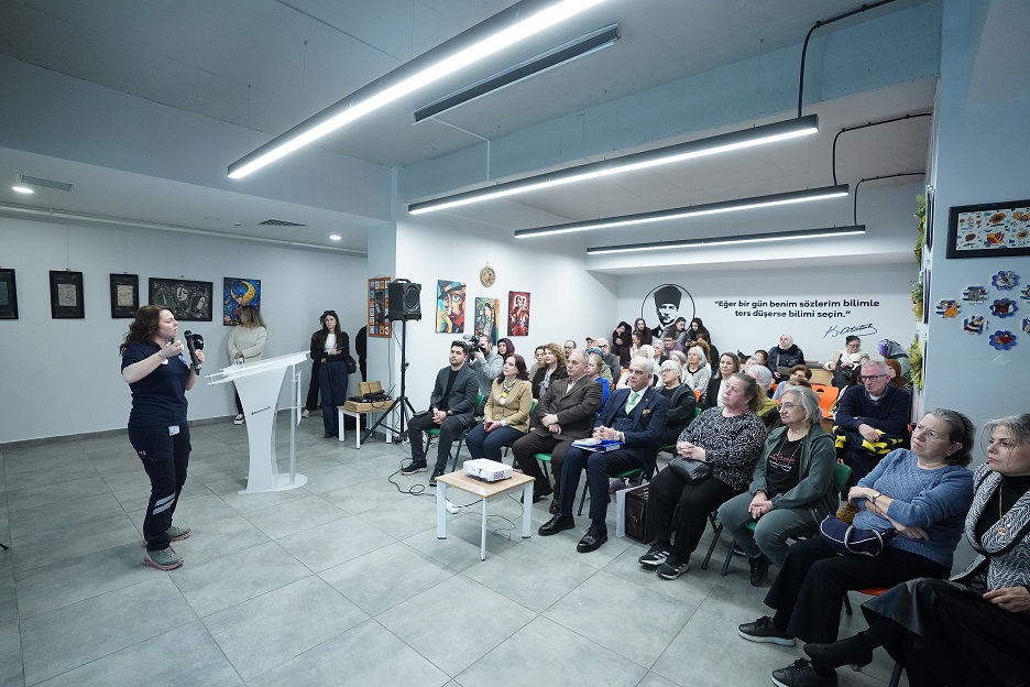 BEYLİKDÜZÜ BELEDİYESİ’NDEN AFETLERE KARŞI FARKINDALIK SEMİNERİ