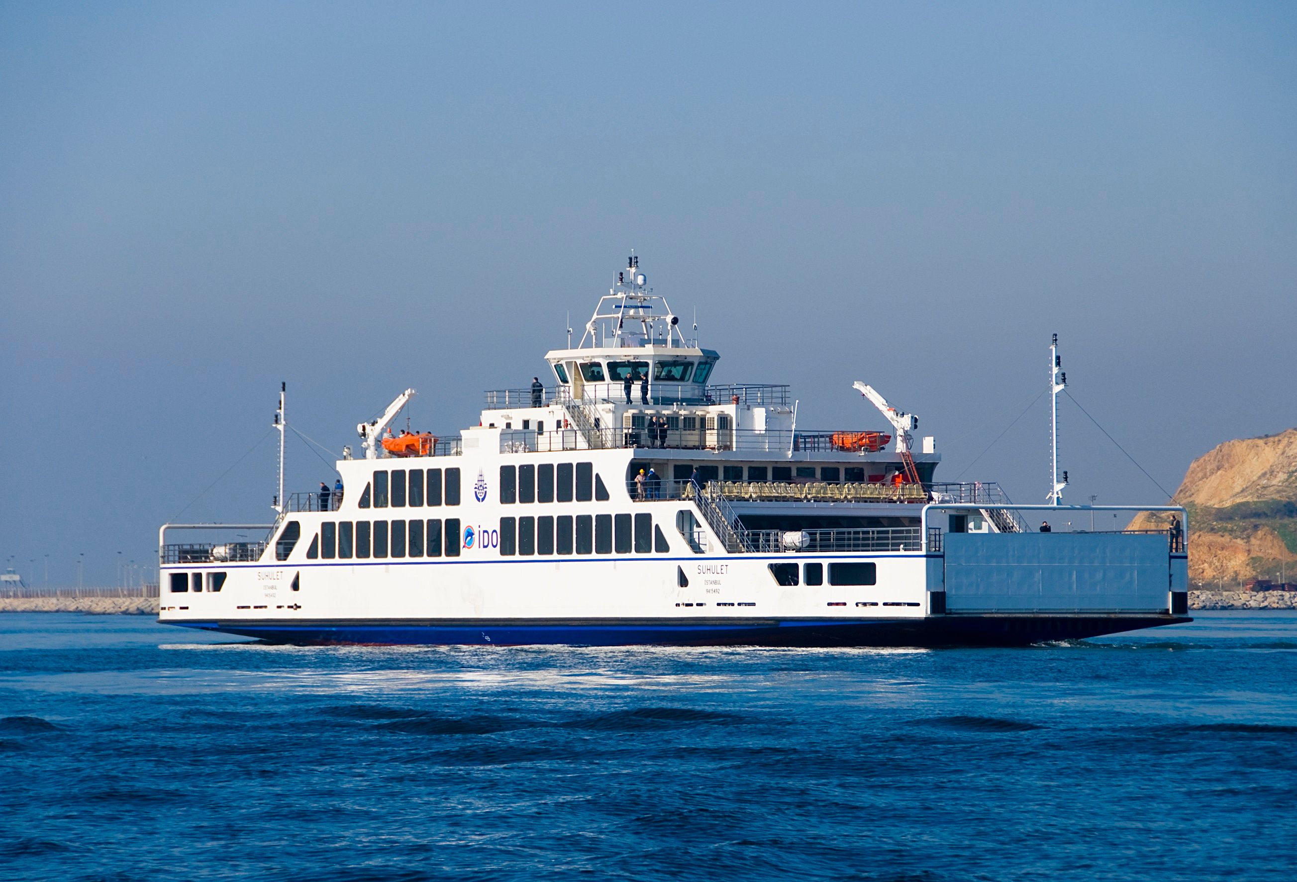 İSTANBULLULAR BAYRAMDA DENİZ ULAŞIMINI TERCİH ETTİ