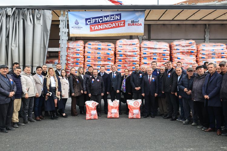 3 BİN 537 TORBA AYÇİÇEĞİ TOHUMU TOPRAKLA BULUŞUYOR