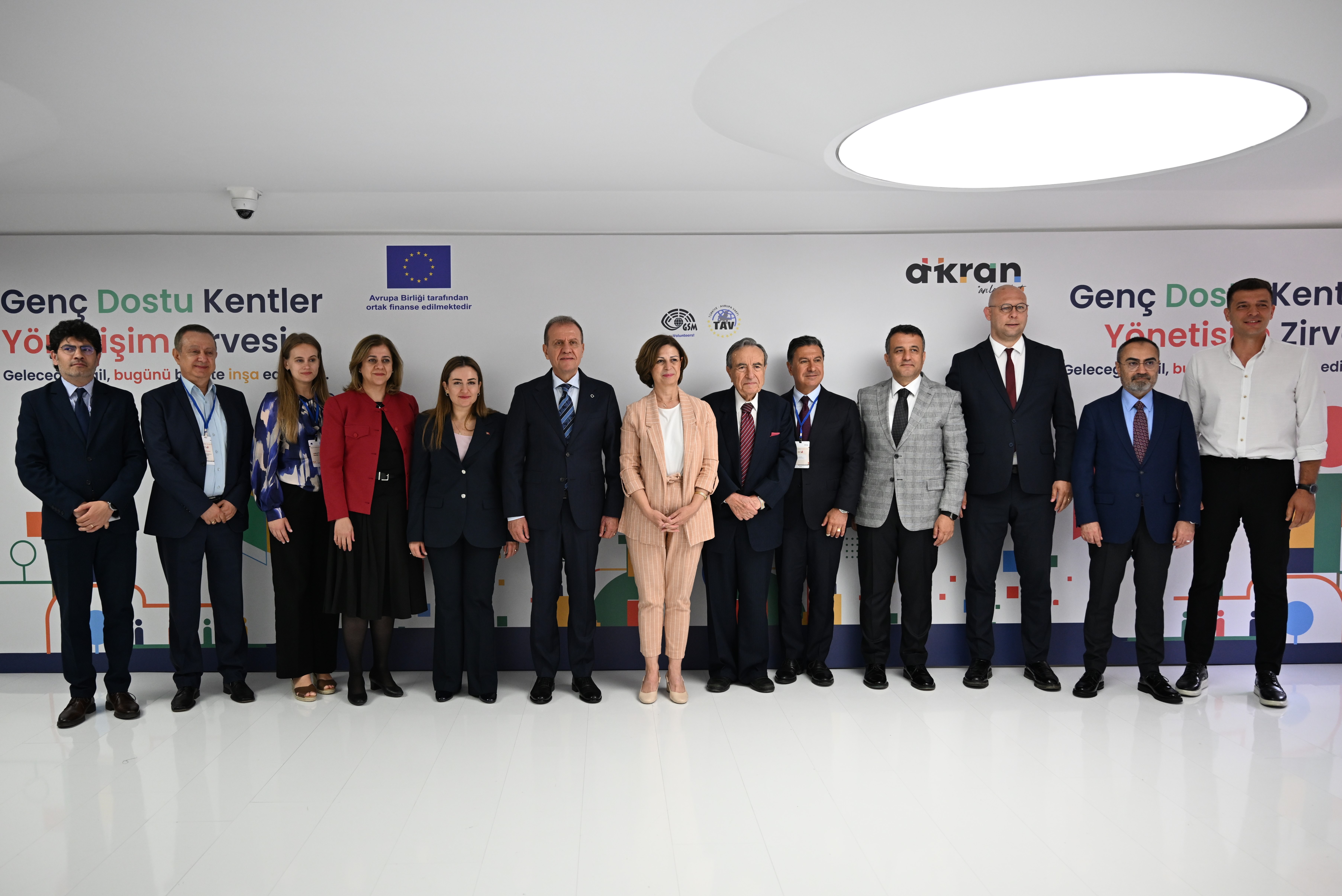 GENÇ DOSTU KENTLER YÖNETİŞİM ZİRVESİ TBB’DE GERÇEKLEŞTİRİLDİ