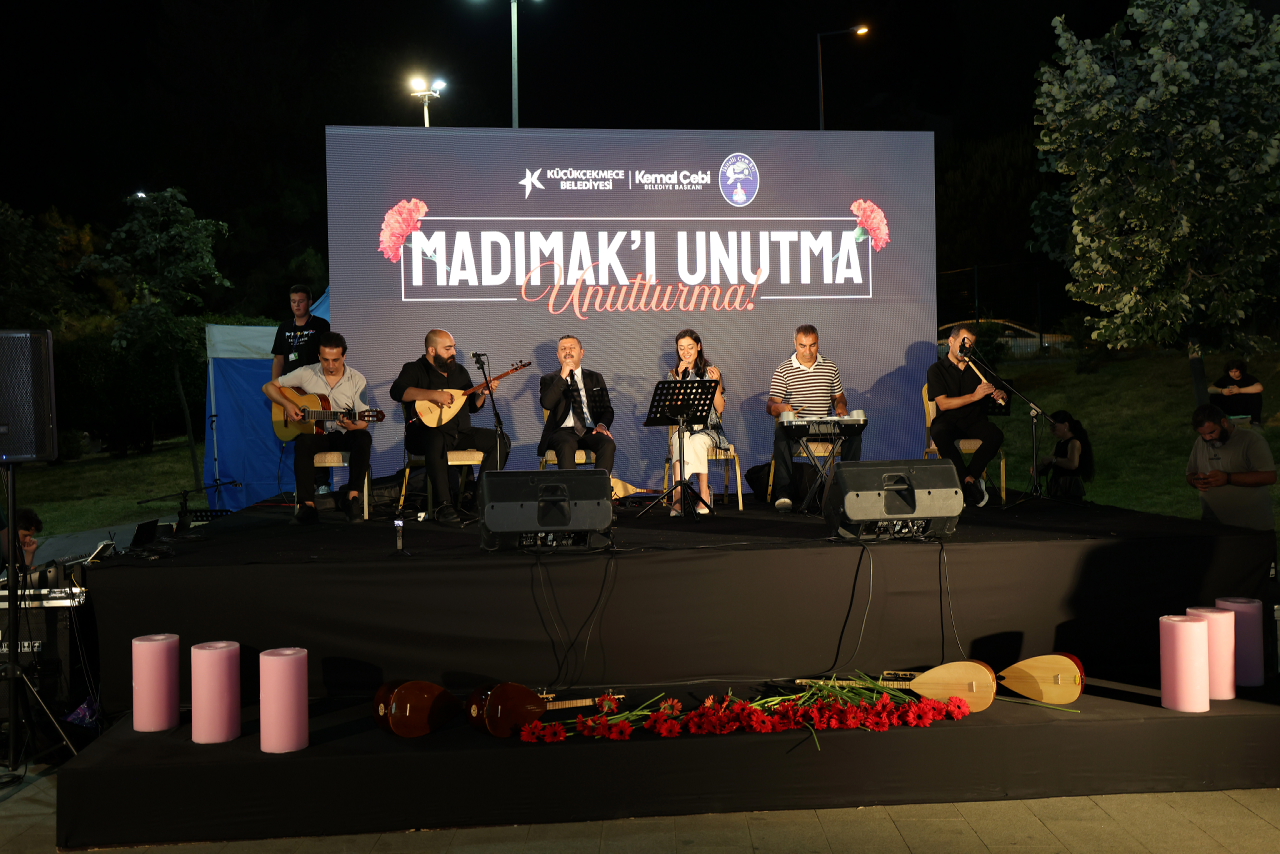KÜÇÜKÇEKMECE ‘DE MADIMAK OLAYLARINDA  YAŞAMINI YİTİRENLER UNUTULMADI