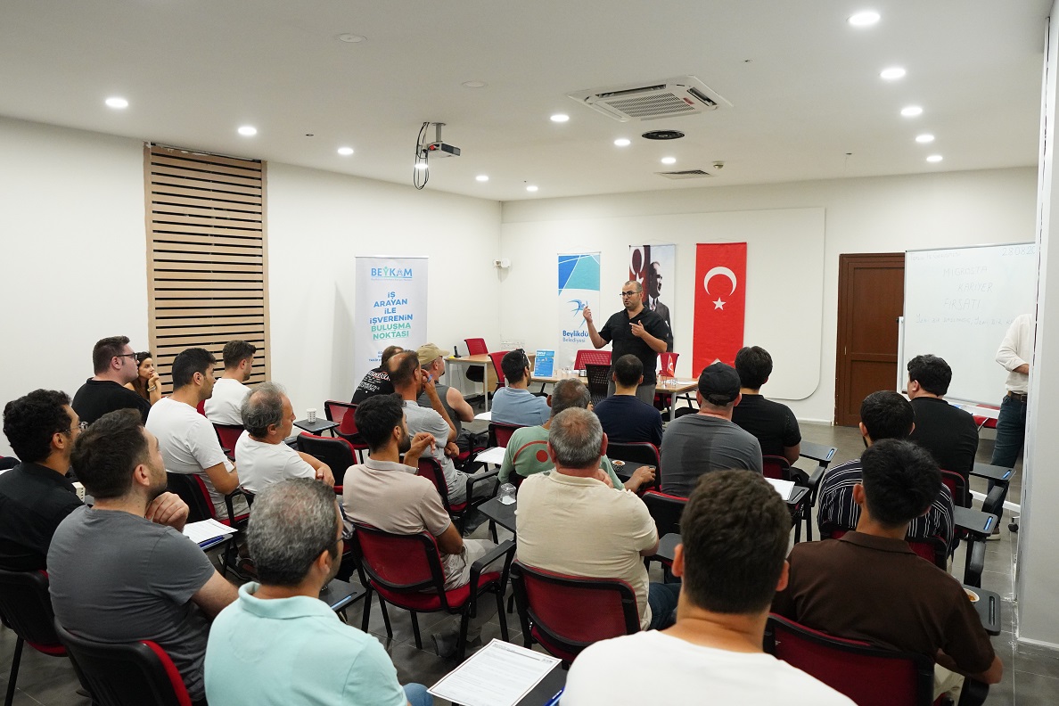 BEYKAM, İŞ ARAYANLARLA İŞVERENLERİ BULUŞTURUYOR