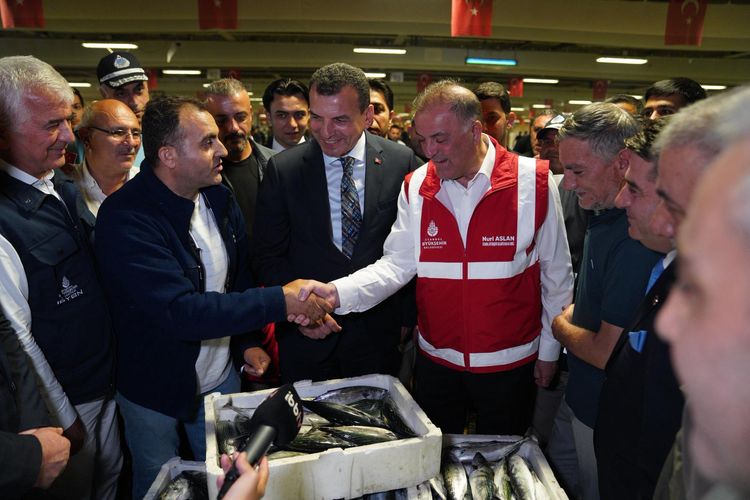 ASLAN, BALIKÇILARLA “VİRA BİSMİLLAH” DEDİ