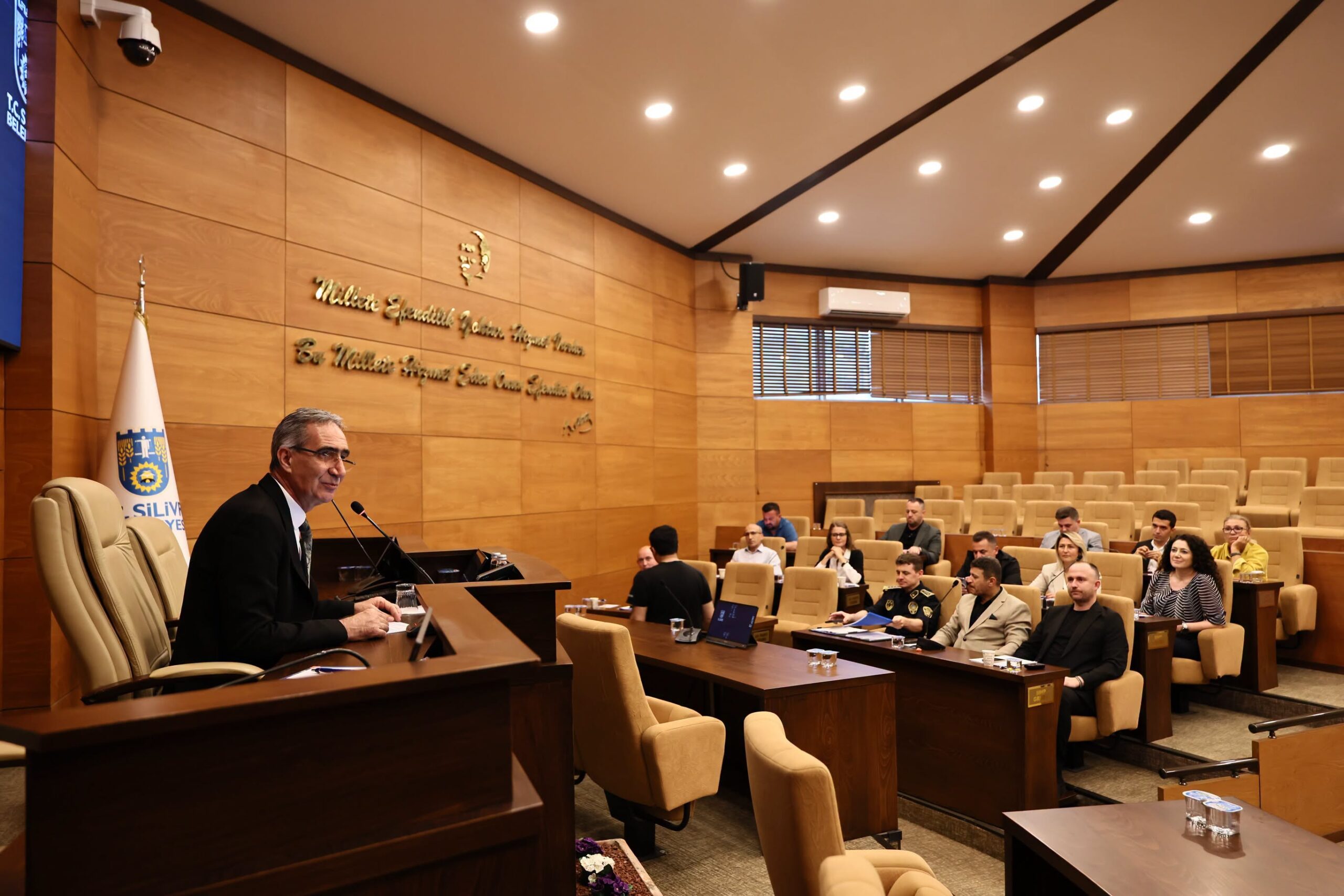 SİLİVRİ BELEDİYESİ’NDE DEĞERLENDİRME TOPLANTISI GERÇEKLEŞTİRİLDİ