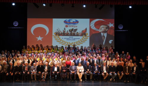 CIOFF TÜRKİYE 5. HİZMET VE BAŞARI ÖDÜLLERİ BÜYÜKÇEKMECE’DE SAHİPLERİNİ BULDU