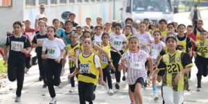 KÜÇÜKÇEKMECE’DE GELENEKSEL 29 EKİM CUMHURİYET KOŞUSU GERÇEKLEŞTİRİLDİ