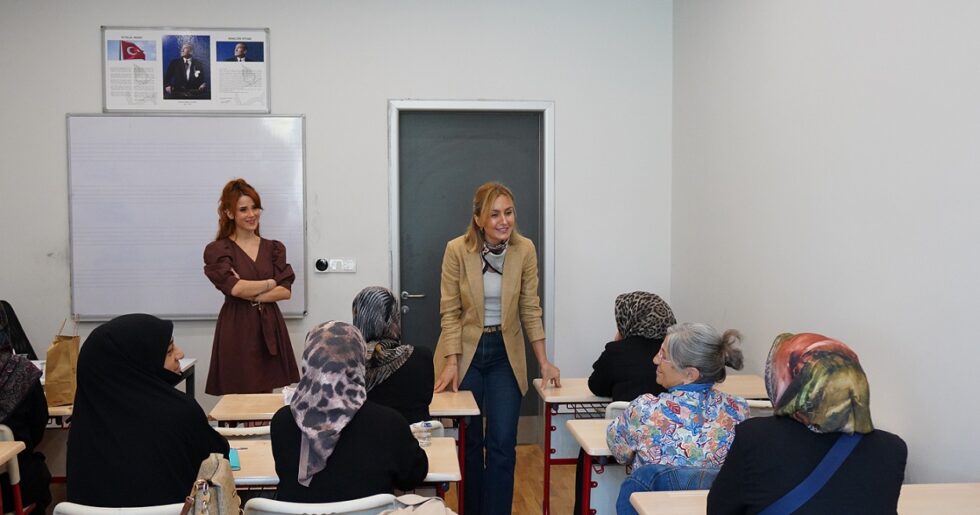 BEYLİKDÜZÜ BELEDİYESİ’NDEN EĞİTİMDE FIRSAT EŞİTLİĞİNE DESTEK