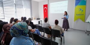 BEYLİKDÜZÜ’NDE AİLE İÇİ İLETİŞİMİ GÜÇLENDİREN ETKİNLİKLER