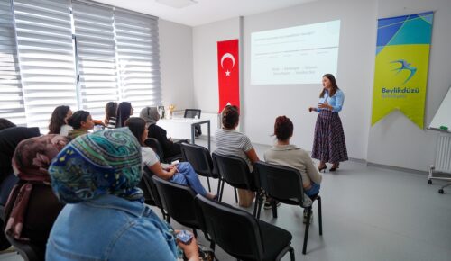 BEYLİKDÜZÜ’NDE AİLE İÇİ İLETİŞİMİ GÜÇLENDİREN ETKİNLİKLER