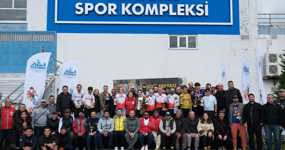 7. ULUSLARARASI ALİ HÜRYILMAZ BİSİKLET YARIŞI’NDA PEDALLAR ZAFER İÇİN DÖNDÜ