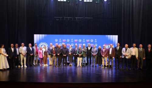 YAŞAR KEMAL KÜLTÜR SANAT SEZONU USTA İSİMLERİN KATILIMIYLA AÇILDI