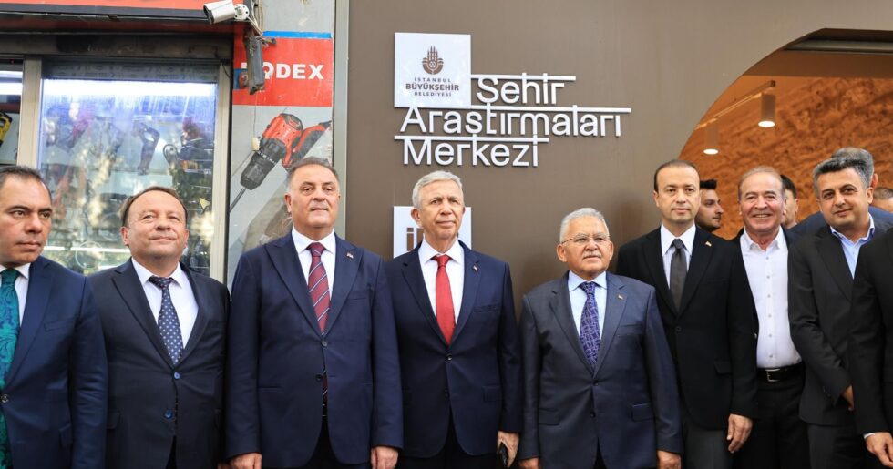 TARİHİ KUYUMCU HAN İSTANBUL’A KAZANDIRILDI